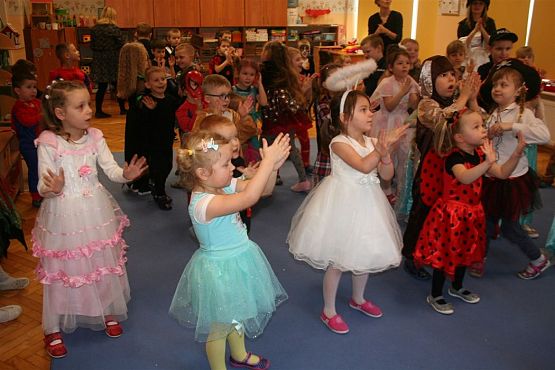 Grafika #92: 07.02.2020 Bal karnawałowy cz.I