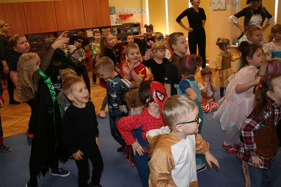 Grafika #93: 07.02.2020 Bal karnawałowy cz.I