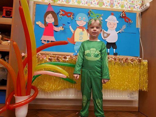 Grafika #14: 07.02.2020 Nasze stroje na bal