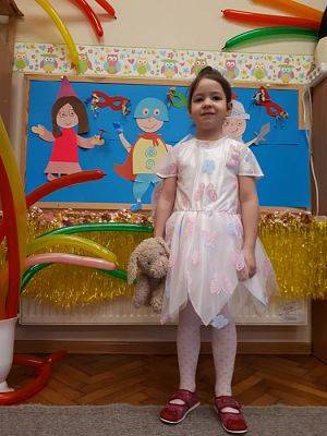 Grafika #15: 07.02.2020 Nasze stroje na bal