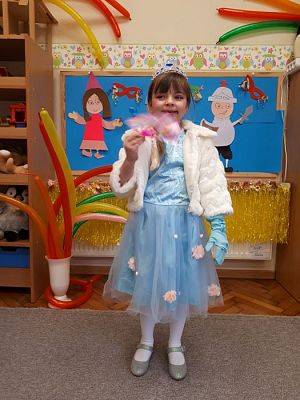 Grafika #23: 07.02.2020 Nasze stroje na bal