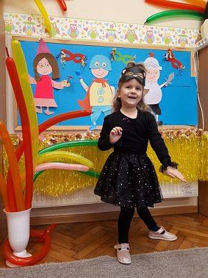 Grafika #29: 07.02.2020 Nasze stroje na bal