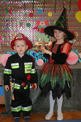 Grafika #57: 07.02.2020 Nasze stroje na bal