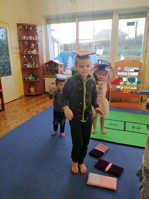 Grafika #4: Ferie zimowe na wesoło