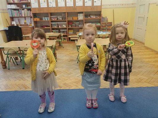 Grafika #14: Ferie zimowe na wesoło