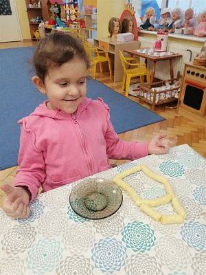 Grafika #18: Ferie zimowe na wesoło