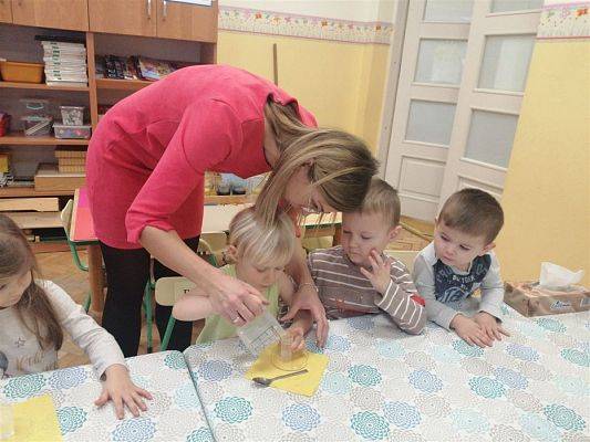 Grafika #41: Ferie zimowe na wesoło