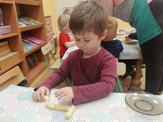 Grafika #47: Ferie zimowe na wesoło