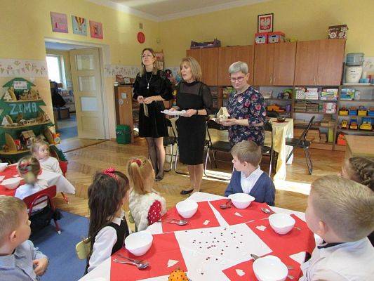 Grafika #41: 20.12.2019 Wigilia przedszkolna