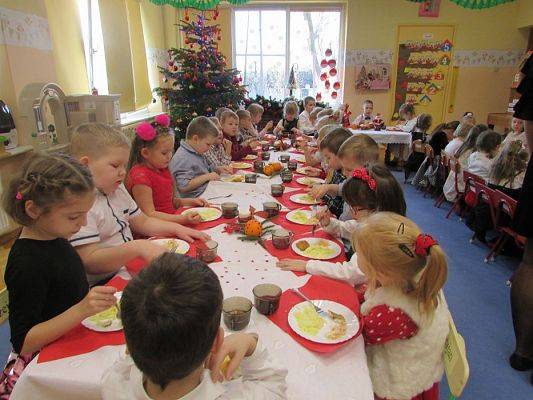 Grafika #65: 20.12.2019 Wigilia przedszkolna