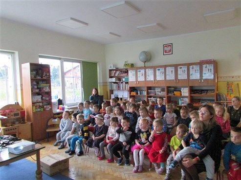 Grafika #0: 17.12 2019 Zajęcia edukacyjno-przyrodnicze Zając