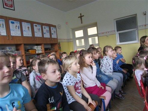 Grafika #12: 17.12 2019 Zajęcia edukacyjno-przyrodnicze Zając