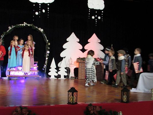 Grafika #15: 12.12.2019 Spotkanie wigilijne cz.I