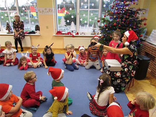 Grafika #39: 06.12.2019 Mikołajki