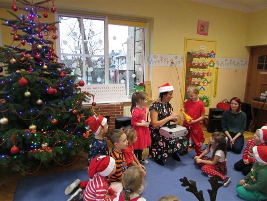 Grafika #42: 06.12.2019 Mikołajki