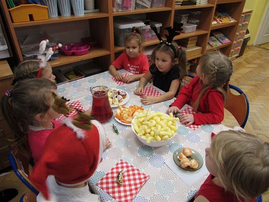 Grafika #53: 06.12.2019 Mikołajki