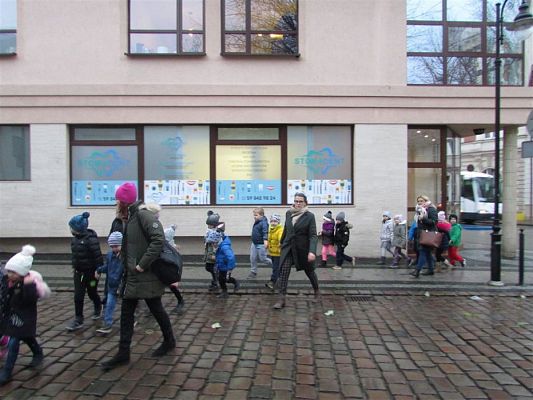 Grafika #1: 04.12.2019 Wyjazd do teatru lalek "Tęcza" w Słupsku