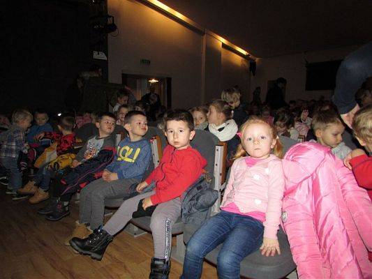 Grafika #5: 04.12.2019 Wyjazd do teatru lalek "Tęcza" w Słupsku