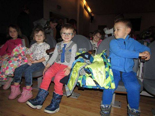 Grafika #6: 04.12.2019 Wyjazd do teatru lalek "Tęcza" w Słupsku