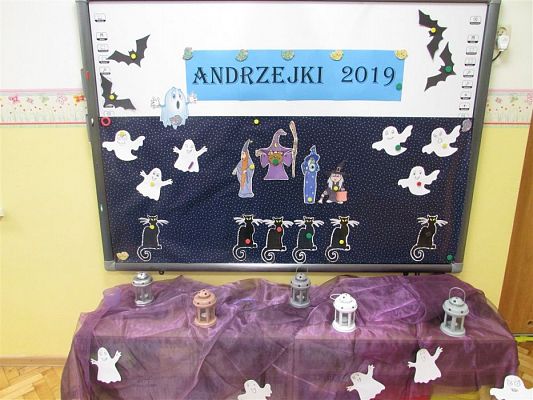 Grafika #0: 29.11.2019 Andrzejki gr III