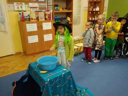 Grafika #38: 29.11.2019 Andrzejki gr III