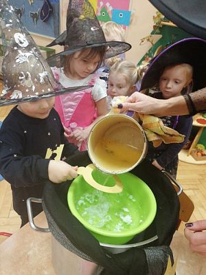 Grafika #6: 29.11.2019 Andrzejki gr I