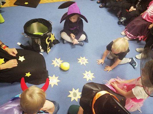 Grafika #7: 29.11.2019 Andrzejki gr I