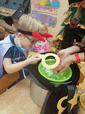 Grafika #33: 29.11.2019 Andrzejki gr I