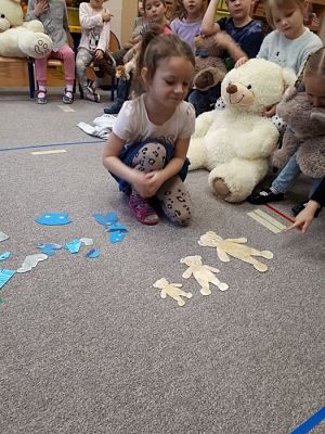 Grafika #28: 25.11.2019 Dzień Pluszowego Misia