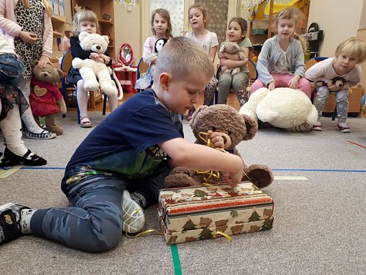 Grafika #38: 25.11.2019 Dzień Pluszowego Misia