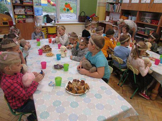 Grafika #74: 25.11.2019 Dzień Pluszowego Misia