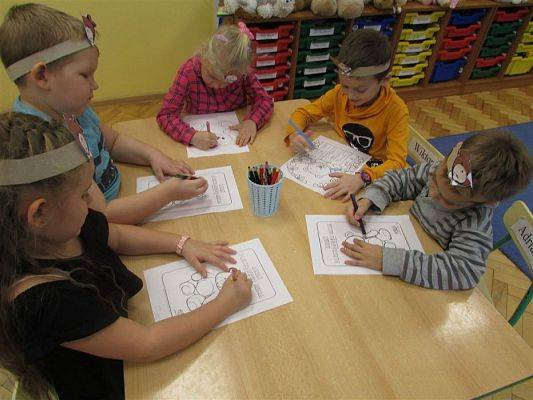 Grafika #76: 25.11.2019 Dzień Pluszowego Misia