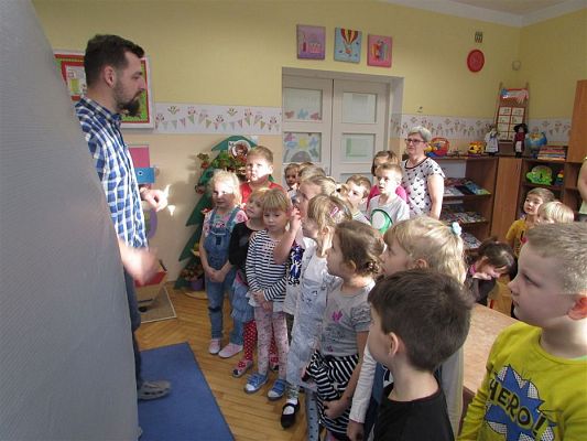 Grafika #11: 20.11.2019 Mobilne Planetarium