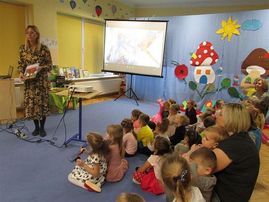 Grafika #16: 15.11.2019 Dzień postaci z bajek