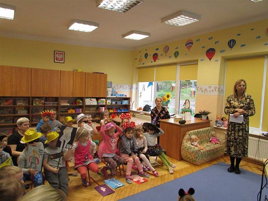 Grafika #22: 15.11.2019 Dzień postaci z bajek