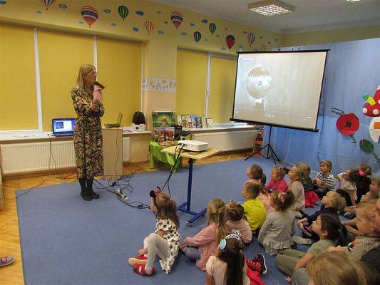 Grafika #30: 15.11.2019 Dzień postaci z bajek