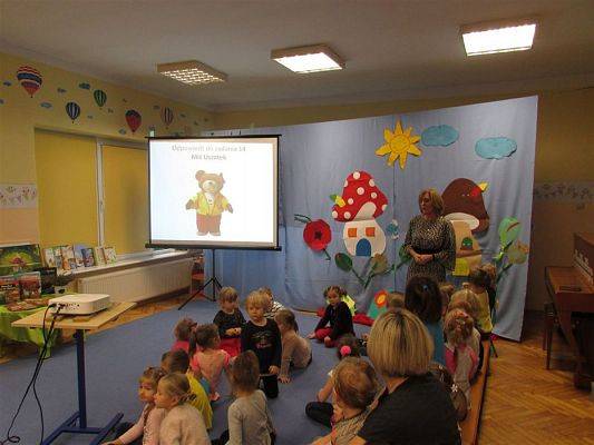 Grafika #44: 15.11.2019 Dzień postaci z bajek