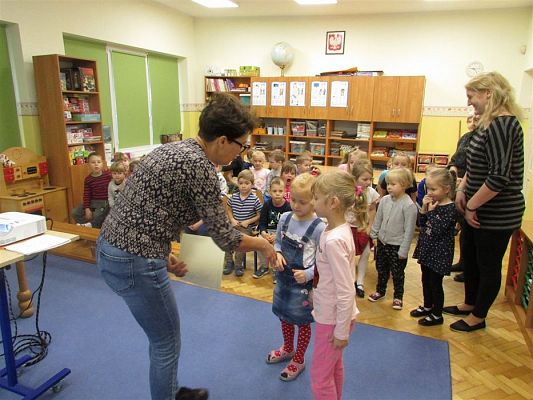 Grafika #20: 13.11.2019 Zajęcia edukacyjne nt. "Dokarmiamy ptaki"