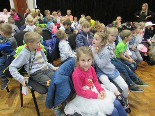 Grafika #1: 25.10.2019 Konkurs "Sfejsowani - uzależnienie XXI wieku"