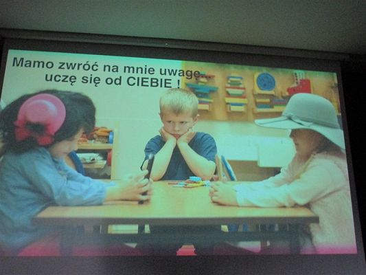 Grafika #11: 25.10.2019 Konkurs "Sfejsowani - uzależnienie XXI wieku"