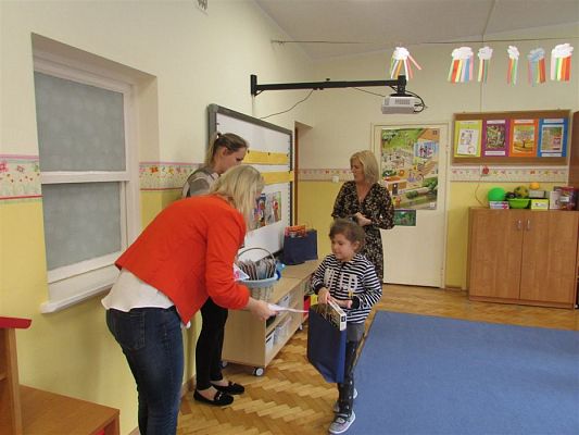 Grafika #9: 24.10.2019 Wręczenie nagród w konkursie plastycznym pt."Przeczytaliśmy-namalowaliśmy"