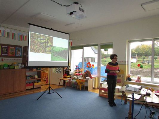 Grafika #2: 23.10.2019 Zajęcia edukacyjne nt."W świecie zwierząt-jeż"