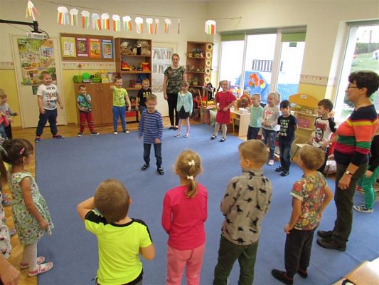 Grafika #19: 23.10.2019 Zajęcia edukacyjne nt."W świecie zwierząt-jeż"