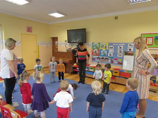 Grafika #29: 23.10.2019 Zajęcia edukacyjne nt."W świecie zwierząt-jeż"