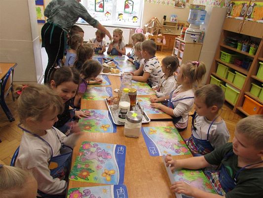 Grafika #27: 16.10.2019 Od ziarenka do bochenka - pieczemy chleb i bułeczki - gr II