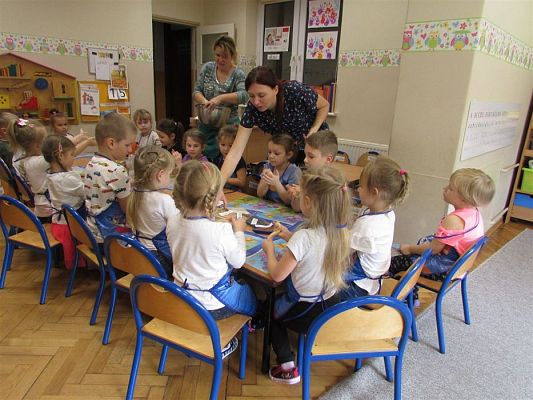 Grafika #29: 16.10.2019 Od ziarenka do bochenka - pieczemy chleb i bułeczki - gr II