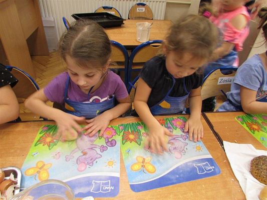 Grafika #30: 16.10.2019 Od ziarenka do bochenka - pieczemy chleb i bułeczki - gr II