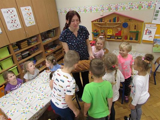 Grafika #50: 16.10.2019 Od ziarenka do bochenka - pieczemy chleb i bułeczki - gr II