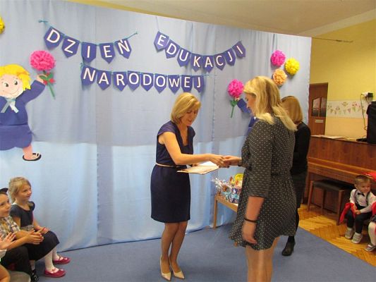 Grafika #11: Dzień Edukacji Narodowej w naszym przedszkolu