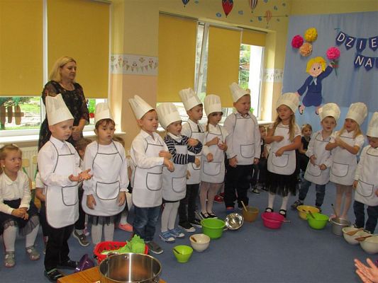 Grafika #46: Dzień Edukacji Narodowej w naszym przedszkolu